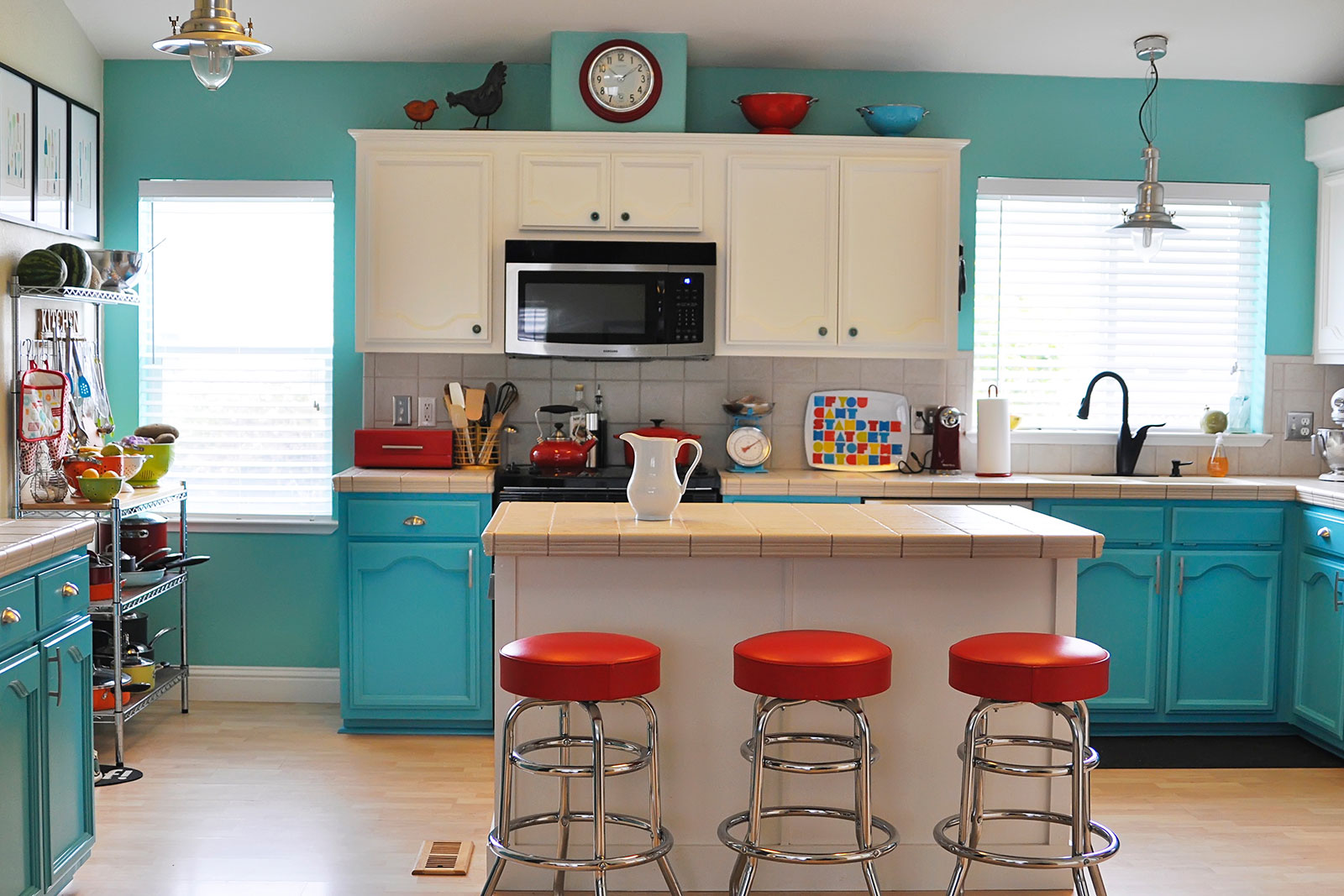kitchen work triangle red chair colorful
