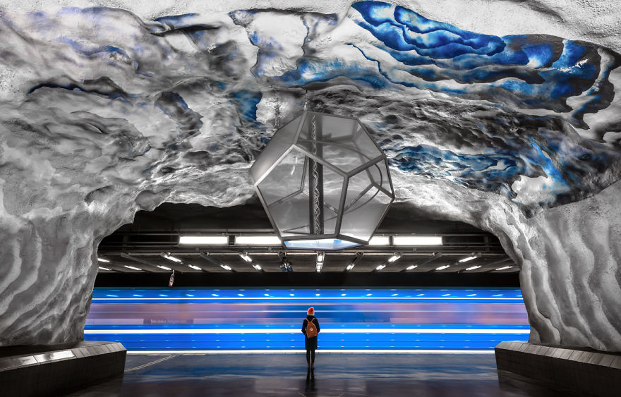 metro station stockholm 5