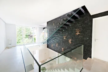 زیبایی خانه را با راه پله دو چندان کنید