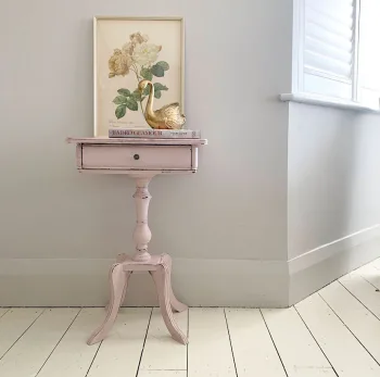 میز پاتختی چوبی مدل گاردنیا