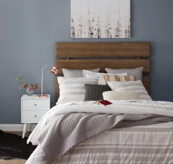 متریال چوب در اتاق خواب